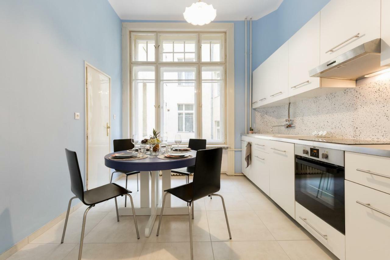 Unique Riverside Apartment Budapest Exterior foto